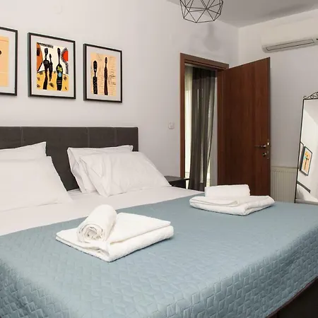 City Center Penthouse * 塞萨洛尼基